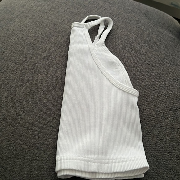 ❄️SOLD❄️Happiness Runs Crop Tank Top Sz:M/L (8-12) Color: White - Picture 4 of 5